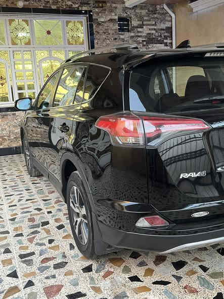 السلام عليكم
للبيع 
1-سيارة راف فور موديل ٢٠١٨
2- مواصفات السيارة XIE
3-رقم بغداد
4-فور ويل
5-فتحة 
6- ماشية 89 الف كيلو حقيقي
الله شاهد السيارة نظيفة كلش كلها على بلاد 
ضررها موضح بالصورة جامرلوغ اليمنى ومبدل نفس اللون دينار واحد ماتصرف عليها 
السعر 180 ورقة 
للاستفسار اكثر هذا رقمي ***********
ومن الله التوفيق@إشارة
