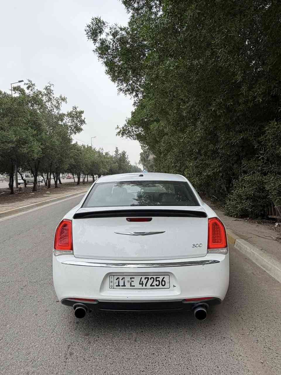 السلام عليكم
اوباما ٢٠١٢ 
رقم بغداد بسمي الجديد سنويه جديده شرط التحويل 
فول  مواصفات عدا الفتحه 

كشنات جلد / كير طياره / منضومه زينون اصلي / تشغيل عن بعد بلادي /ويل كب مكسيكي /كشنات  كهرباء +تدفئه وتبريد /شاشه كبيره /دشبول صاج
مكينه كير حداديه تخم تاير كله بشرط تراي زيرو 

السياره كلين تايتل  مكفوله من فتح وصبغ سياره جديده السعر ١٨٥ وبيها مجال 
مكان السياره بغداد / 
اني مكلف بنشر هذا رقم صاحب السياره  
للستفسار  ***********
