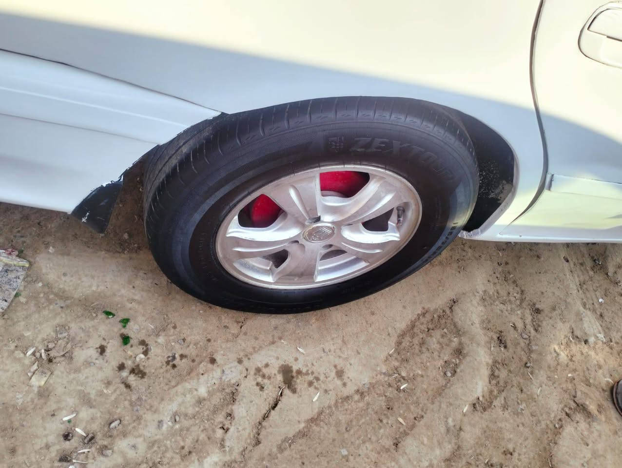 سوناتا2 موديل 93 كير اتو مكينه خيرالله كفاله كهربائيات كلها شغاله سنويه 28 تخم تاير صدر جديد مكان السياره الخالص السعر 45 بيها مجال حك جيتك الرقم ‪*********** مكلف بنشر
