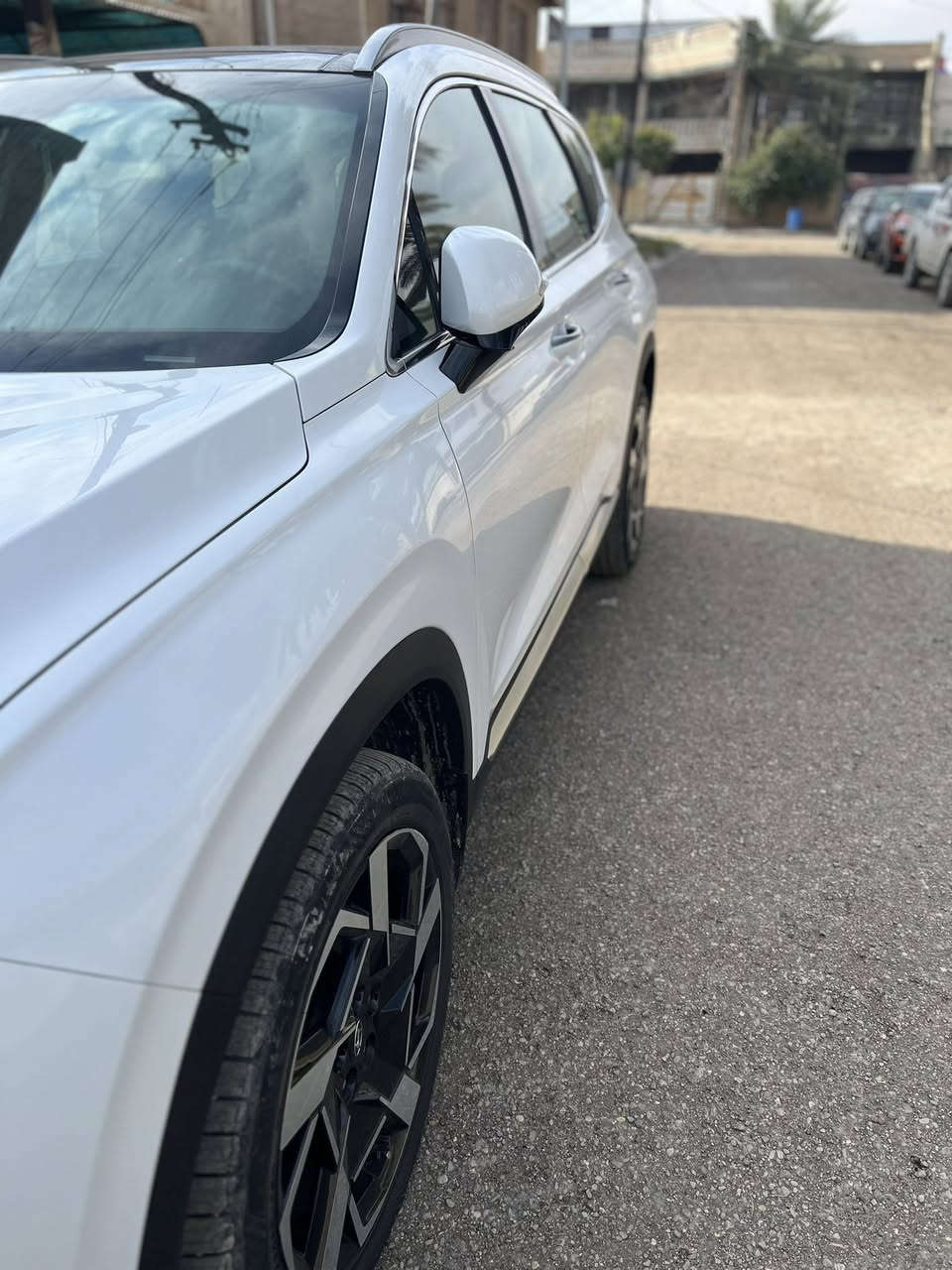 السلام عليكم هونداي سنتافي موديل 2024 خليجي للبيع فقط
فول 1/1 ماشيه 60 الف
بصمه بانوراما 
6 سلندر 3500
كشنات كهرباء
جنطه كهرباء
وبعد بيها مواصفات معروفه الفول
رقم بغداد الماني سنويه ل2028
السياره مابيه لا صبغ ولا بارد مكفووله عدا شخوط بسطه بالدعاميه مبينه بالصور وباقيه على وضعها
مكاني الزعفرانيه السعر دفترين و85 ورقه بيها مجال بسيط 
الاتصال على ***********
