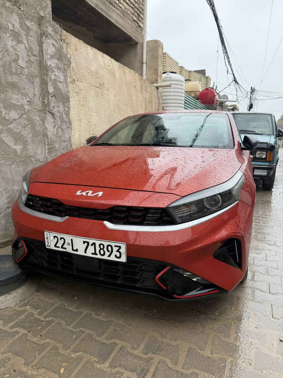 السلام عليكم
فورتي 2023 Gt line⭐️
لون مميز: مشمشي 🍑
ماشيه:  67 
مواصفاته :
بصمه ✅
فتحه ✅
شاشه حجم كبير ✅
ويل كب سبورت 
بصمه ابواب ✅
تشغيل عن بعودت

✅
اناره ترحيب 💡
رادار امامي 🛑
رادار جانبي 
سستم صوت harman🔊
اشاير مري 
مكينه 2000 دوش✅
ستيرن حرف D✅
تحديد مسار ⚠️
اوتو هولد ✅
قياده ذاتيه 
سايد بريك بصمه 👍🏻
شحن واير لس⚡️
كشنات جلد +حضن سبورت ✅
فتح جنطه تلقائي عند الاقتراب ✅
3وضعيات قياده 
حادثه دعاميه خلفيه موضحة بلصور 
رقم - شمالي  
سعره170 وبي مجال 
مكانه- بغداد -جكوك 📌
للاستفسار  واتساب - ***********
