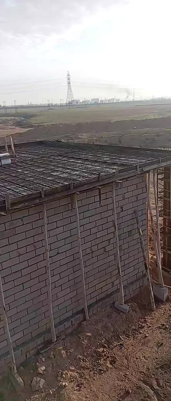 اسلام عليكم نجار متفرق اسعر مناسبه وشقل حلو بيت بيتونه مقاصل دنك رقم ***********
