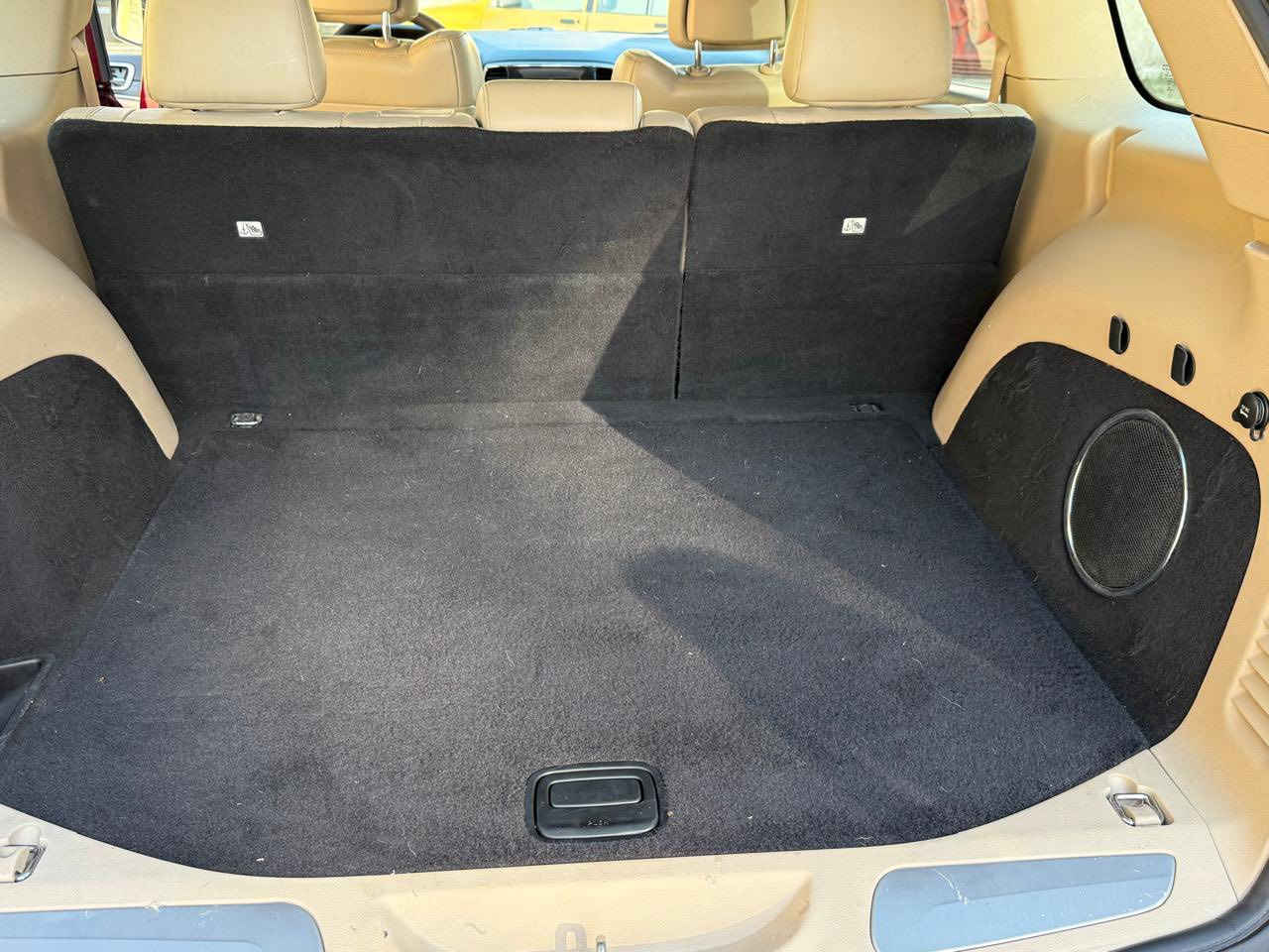 جيب 2019 خليجي هارلم
اربيل ب اسمي 
لمتد
بانوراما 
صندوك كهرباء
السيارة جديدة اي نقص مابيها
صدر جديد مسويلها سيرفس كامل
بيها 3 قطع صبغ وكصت القمارة 
السعر 195 
للأستفسار : ***********
