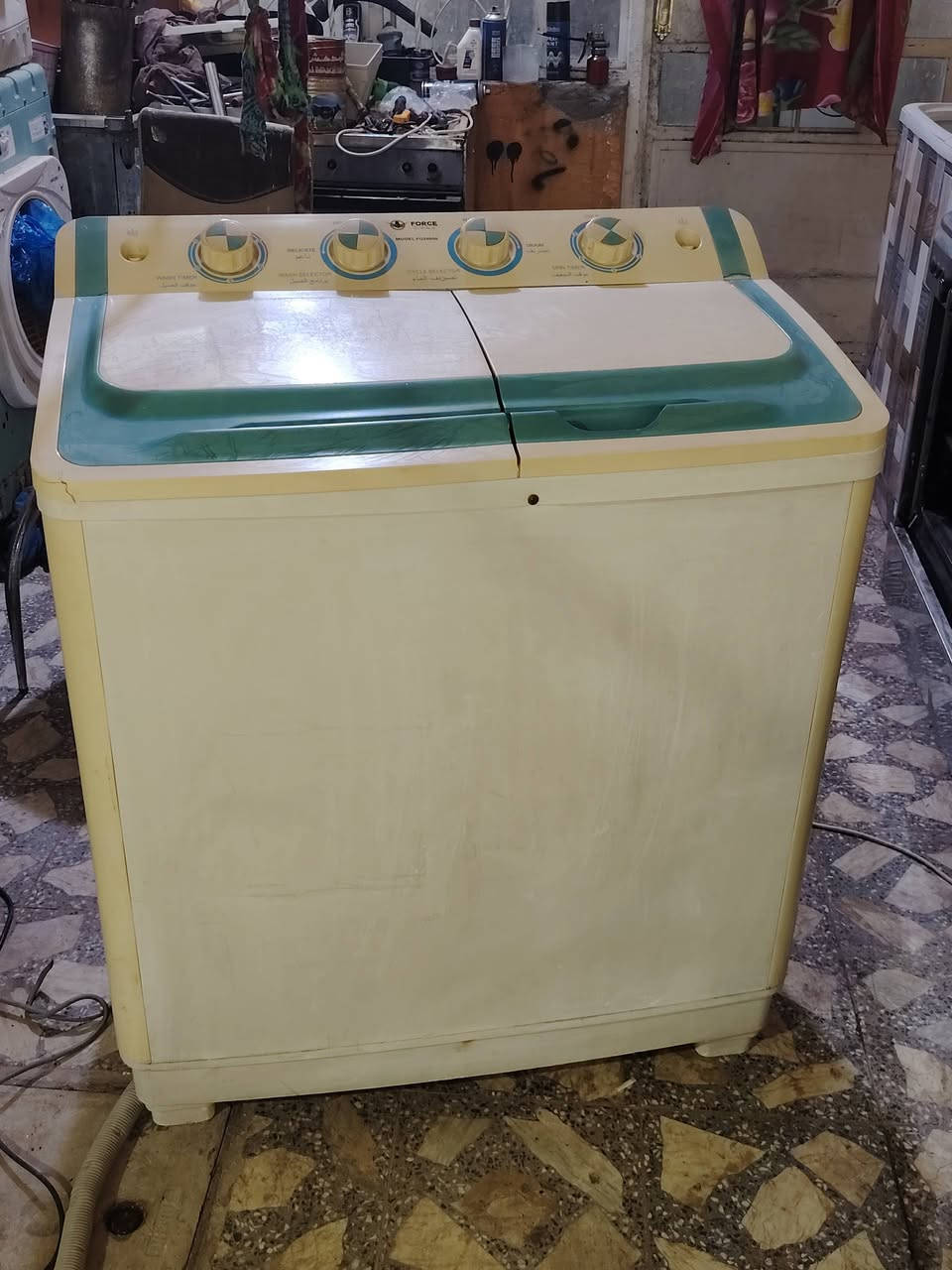 تخم مع ثلاجه وغساله الشراي يخابرني اويراسلني واتساب هذا رقمي ***********
