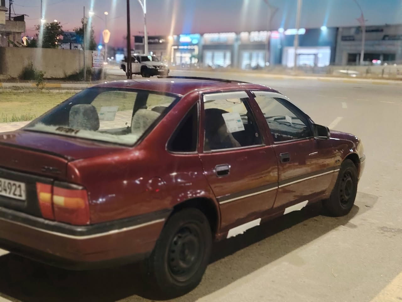 سياره اوبل فكترا موديل 91حجم18كير اوتاماتيك سياره نظيفه جدا كولشي مابي شرط بدون ضربه رقم جديد بي دفتر بنزين كهربائية كلها شغال تخم صدر جديد سعر 41وبي مجال بسيط عنوان كركوك رقم هاتف ***********
