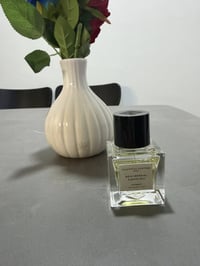 مجموعة عطور • للبيع