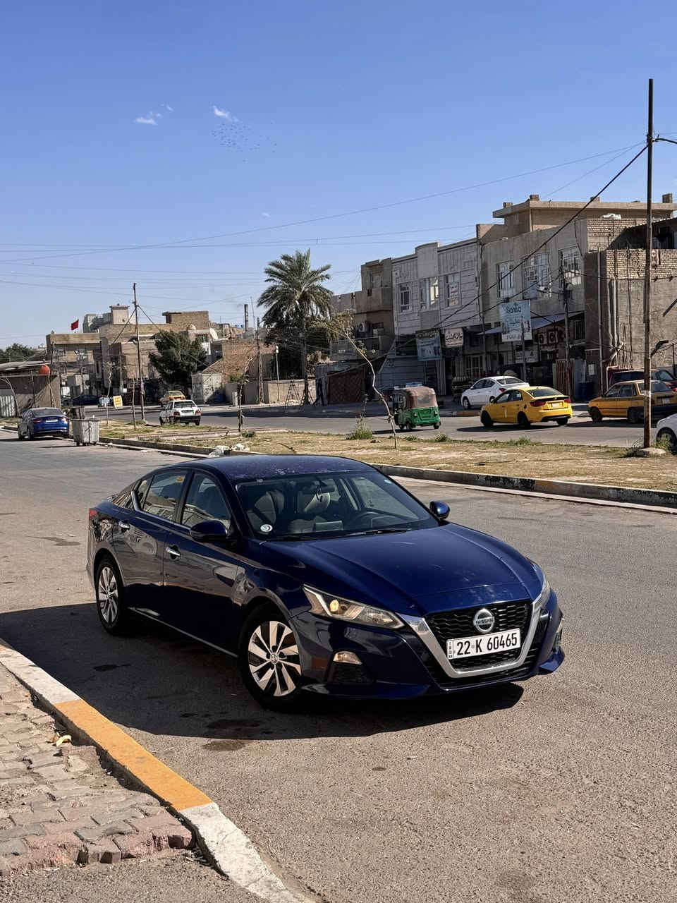 🚗 للبيع نيسان ألتيما 🚗
19S
وارد أمريكي / رقم اربيل  بأسمي شرط التحويل  رقم الدولي الجديد هزه وفحص  كله جديد 

محرك مكفول 🔧 / كير مكفول
تخم تايرات جديد 
باتري جديد
صدر ع الوكاله كامل 
ضربته جاملغ تبديل  فقط الجاملغ الامامي فقط مفتوح واكو سونار مبدل  واضح بل سونار وأربع قطع كلير من امريكا شرط دون فتح او معجون    (باقي السيارة وكالة)
مواصفات السيارة:
محرك 2.5 لتر / 4 سلندر اقتصادي وقوي
شاشة لمس وسطية 8 إنج مع بلوتوث و USB وكار بلي 
كاميرا رجوع خلفية 
كشن جلد + كهرباء 
بصمه تشغل وبصمه ابواب
مثبت سرعه 
نظام أمان حديث (ABS / Airbags)
تصميم أنيق ورياضي بلون جويتي 
سيارة كاملة مكملة تجي تفحص وتشوف بعينك كعدتها حلوه وسيارة ما تصرف عليها كلشي 
مكان السياره بغداد
السعر 123  وبيها مجال ***********.
