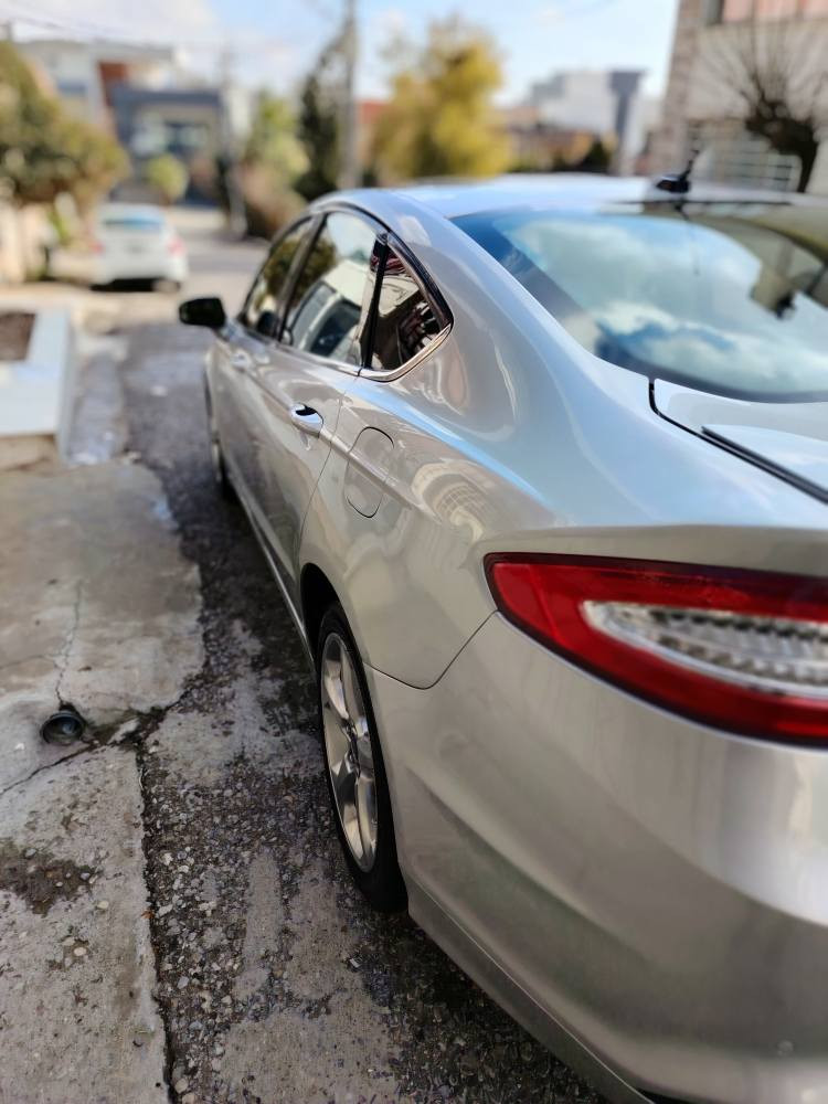 فۆرد فیوژن مۆدێل 2014 شەریکەی نیڤا  خەلیجی ڕەنگی سلڤەر مەکینە 2.5مەرغوب  مەکینە و گێری نەکراوەتەوە بەشەرت هیچ کێشەیەکی نیە مواسەفات سڵایت وسوکان ڤۆلیۆمو تەحدید سورعە و شاشە گەورە و شاشەی ناو گێچ کامێرا و حاسە و ویلکرۆم تەبرید مەرکەزی کوشن کارەبا برێک بەسمە و کارەبای و تەبرید کێشەی نیە چوار تایەی تازە بەستراوە بۆیاغ دوو وپارچە و پەڵەیەکی هەیە بێ ناو گرتن بێ ئێرباگ و سۆنەرەکەیم داناوە سەنەوی بەسەر چووە ساڵی 2021 ڕەقەم هەولێرە  وەکالەتی بە ناو خۆمەوەیە تەحویل و غەڕامە بەشەرت نرخی 107گەڵا و معامەلە 
***********
*********** 
شوێن سلێمانی نزیک پردی کۆبانی السليمانية, العراق
