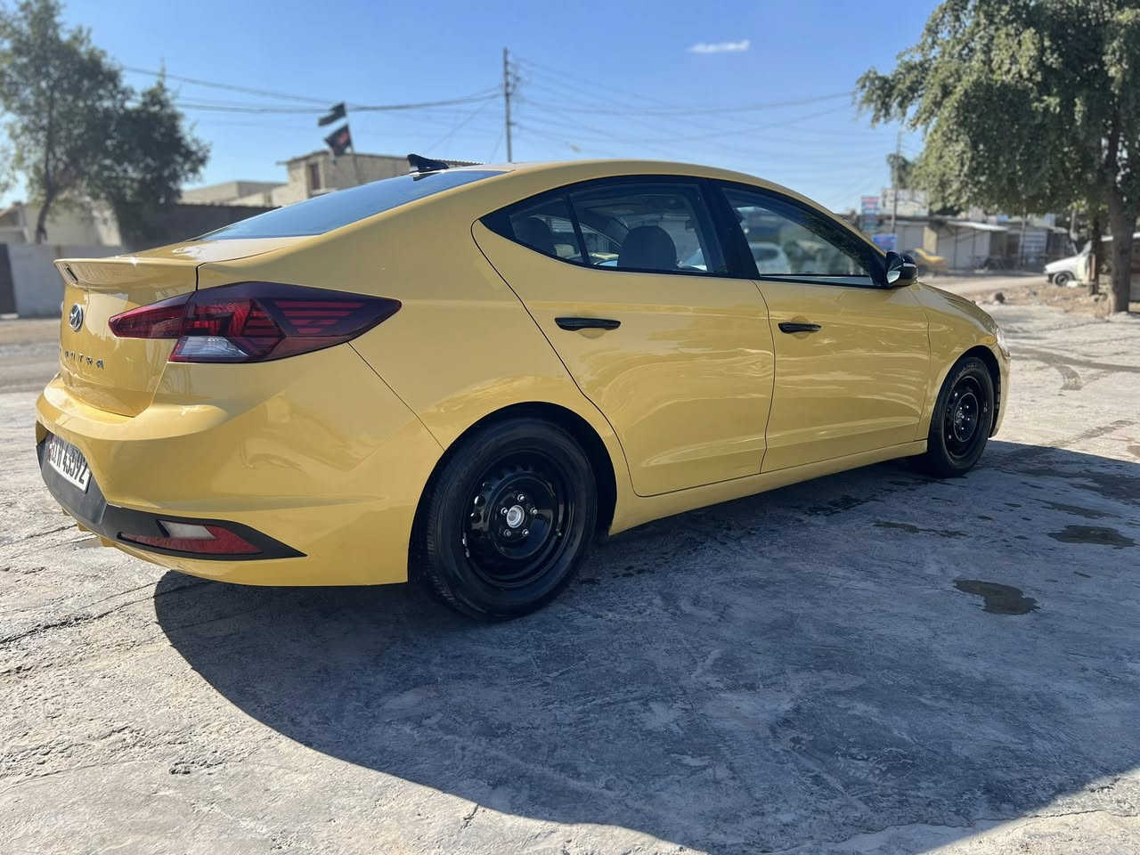 هونداي النترا موديل 2020
كير ATM وارد امريكي صور الحادث بالمنشور  

بدون لغد ولا شاصي ولا حوض  ولاء تكم
ماشيه 85 ml 
مكينة گير حدادية تبريد على الفحص
حجم المحرك 2000 دوش المرغوب لا تبخير ولا تنقيص 
منضومه غاز 
منضومه زنون
رادار امامي وخلفي وجانبي
تحديد مسار 
تحكم ستيرن
شاشة 
كامره دواره 
لد امامي خلفي
مكان السيارة بغداد
رقم بغدادانكليزي بسمي تحويل 
السعر 132
أي استفسار  ***********
