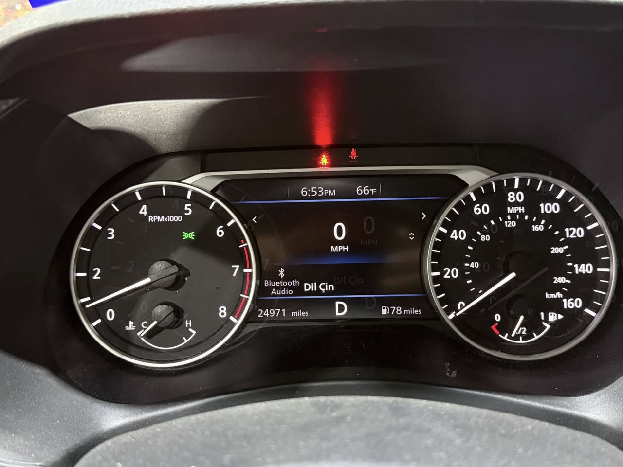 السلام عليكم رمضان كريم 
للبيع نيسان سنترا ابيض 2024 SV
محرك 20 
ماشي 25 الف ميل 
سيارة بس بيها راس بولند صبغ بدون دواخل شرط 
ارباك برده و ستيرن طاك 
سياره بدون تعديل و كلير أمريكي شرط 
سياره بدون شخوط و رصعات و بقصات 
سياره بدون رقم ترقيم شمالي فقط 
تكلفة رقم 12 ورقه 
ملاحظة صوار حادث معا رقم شاصي في المنشور موجود 

السعر 144 ورقه ومجال 
اي استفسار عن سيارة خاص مفتوح 
اخوكم ديار ابو عمر 
*********** واتساب 
*********** اتصال بدون واتساب 
عنوان إربيل معارض السيارات شارع 100
