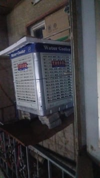 مبرده للبيع جديده استخدام ساعات البلديات 07704992846   السعر 150