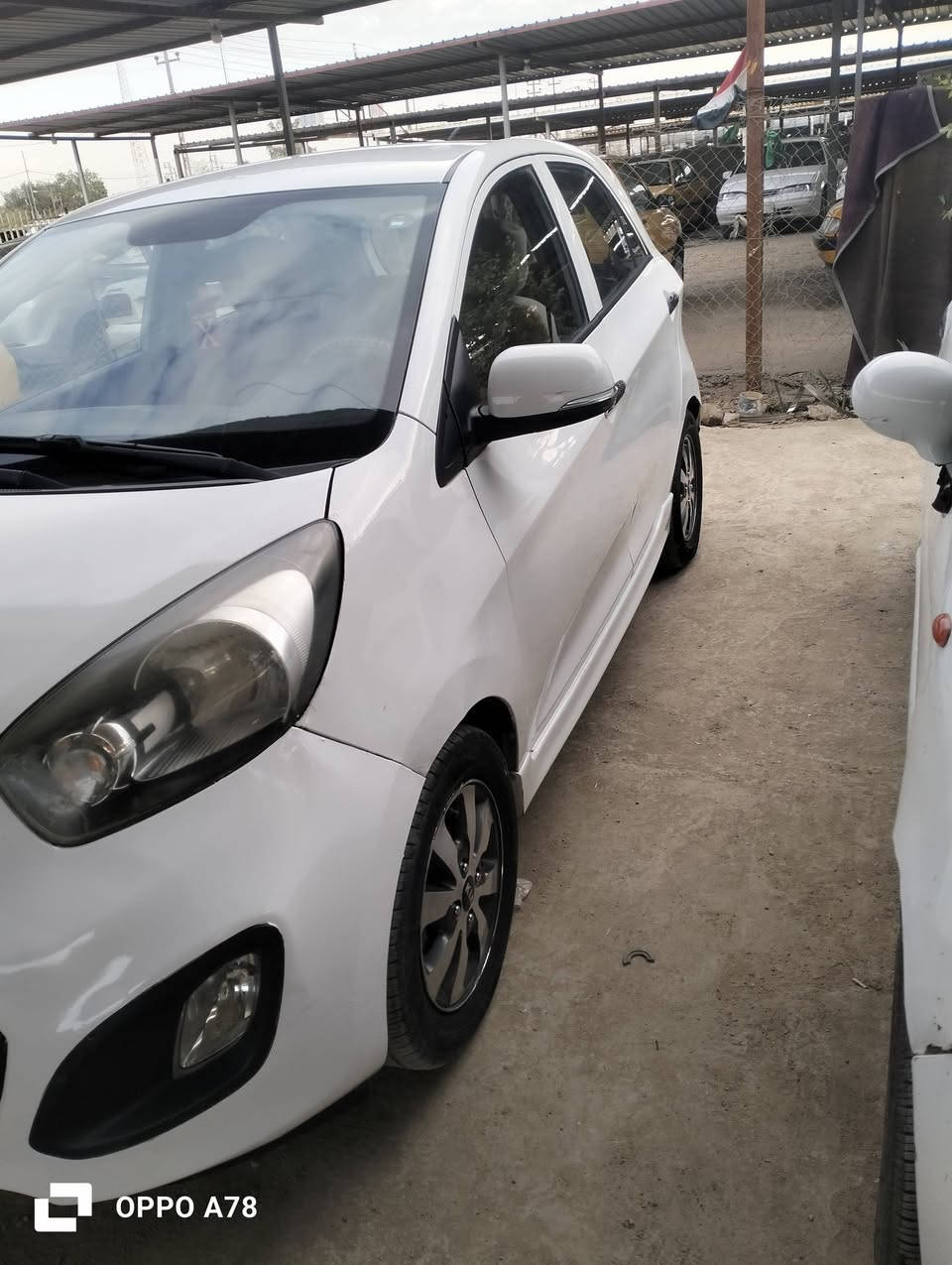 بيكانتو  محرك 4سلندر جديد
موديل 2014 
تحويل  تريد وكاله
بيها صبغ البنيد 
عنوان السيارة الديوانيه 
السعر اتصل على صاحب السيارة
التفاصيل اتصل *********** واتساب
