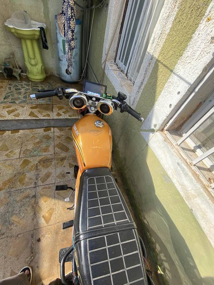 مابعد السلام عليكم دراجة ايراني للبيع الدراجة مكينة ضاغطة اوزنجيل بعده جديدة دراجة 200Cc لون مميز موديل25 السعر900ابي محال حك الجية رقمي***********
