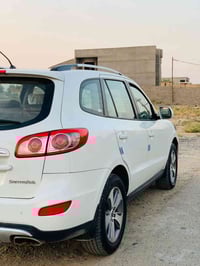 سنتافي ٢٠١٢ للبيع وترهم مراوس حسب القناعه   ٧ راكب محرك ٤ مفتوح وبي بد...