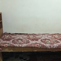 تخت • قابل تفاوض