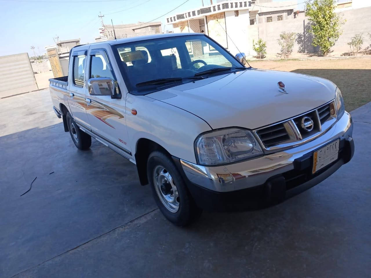 للبيع نيسان 2016 رقم بغداد تخم تاير صدر جديد محرك لا تنقيص ولا تبخير بيه صبغ براس جاملغ بدون داخل سونار مرفق السعر 145 بيه مجال المكان الكرمه الشهابي شراي يتصل ***********
