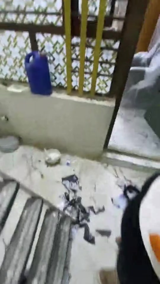 السلام عليكم بيت زراعي سند ٢٥ بالسدة الثانية المساحة ٤٣ متر ماء وكهرباء ومجاري كاملة البيت طابق واحد وبيتونه وصطح السعر ٣٥ مليون بي مجال بسيط جدا


**إذا كنت صاحب هذا الإعلان وتريد حذفه لأي سبب، رجاءا أرسل رسالة إلى الدعم الفني**