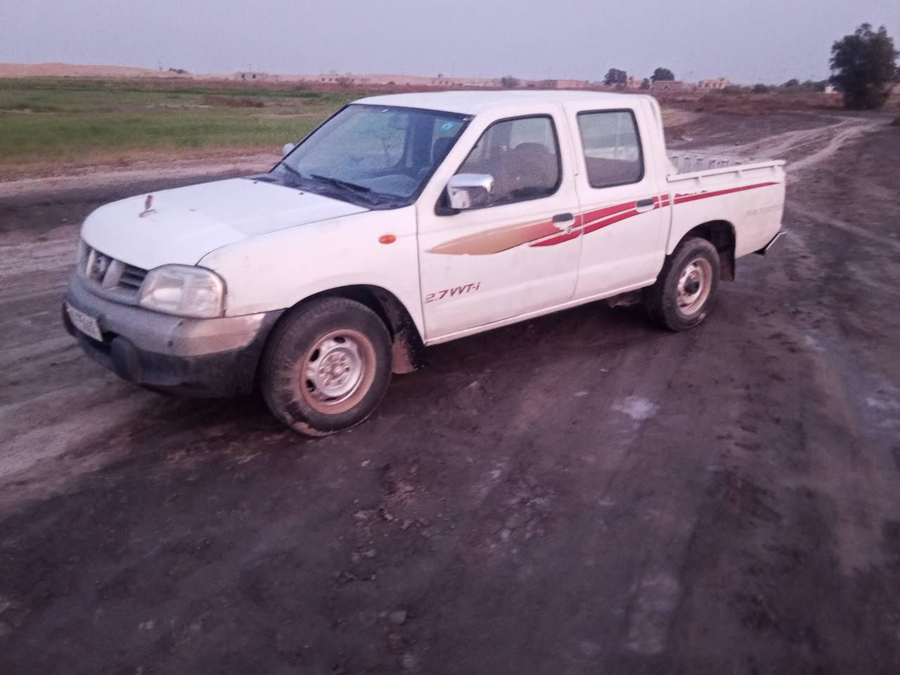 سلام عليكم للبيع نيسان 2008 رقم بابل نكليزي سنويه جديده  2031شرط تحويل سياره حلوه نضيفه مكفوله من الكلبه ماعده طخات بلبدي بصيطه كير محرك وشاصي مكفولات لشرط سعر 85وبيه مجال ***********مكان سماوه الخضر مكلف بنشر
