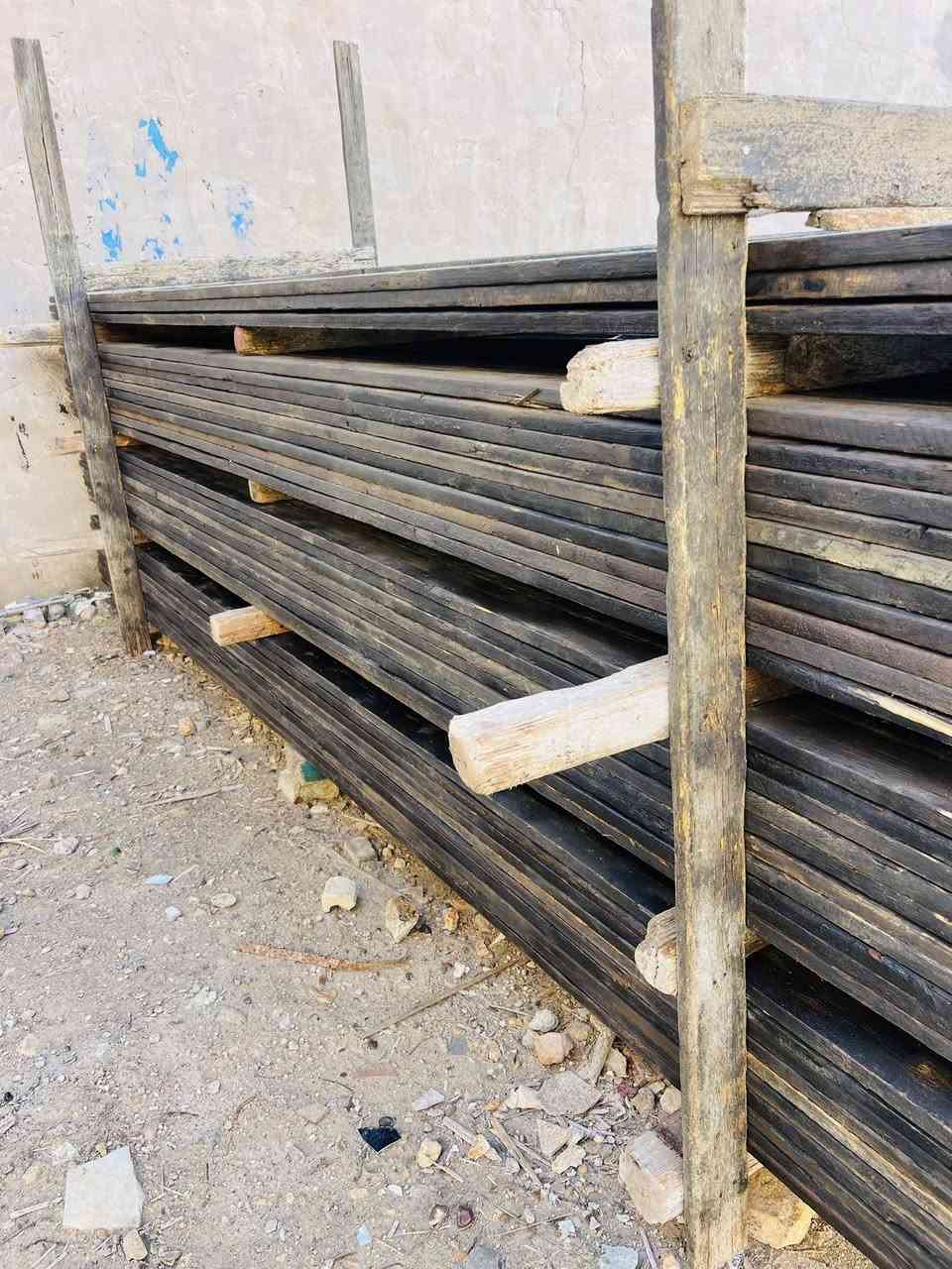 قوالب خشب العدد (2) الأول 13،مكعبات ال ربع والثاني 13 ونص الخشب انج تارس 25   روسي ***********       ***********
