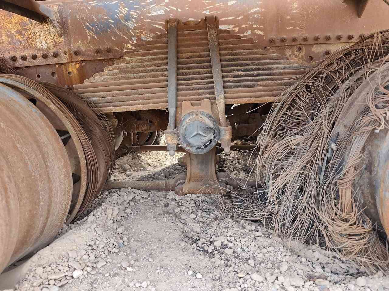 مجموعه عدد ٢
للبيع نص جي إف 
السعر ٦٠ ورقة وبيها مجال 
***********
