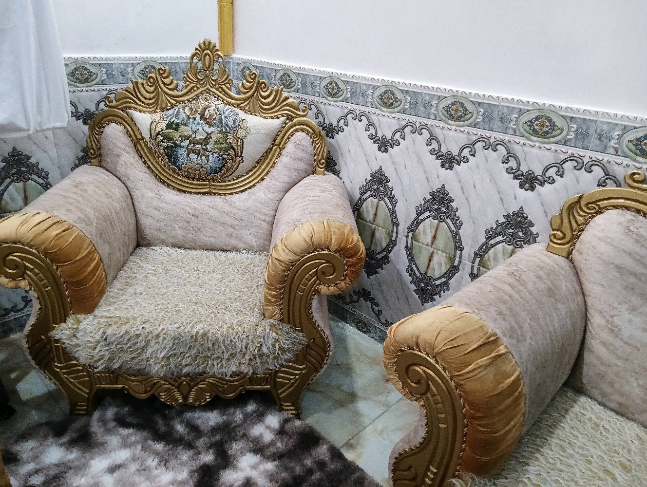 محافظه البصره الزبير الجاهزه
 تخم قنفات فخم للبيع مستعمل كلش جديد بسعر 625