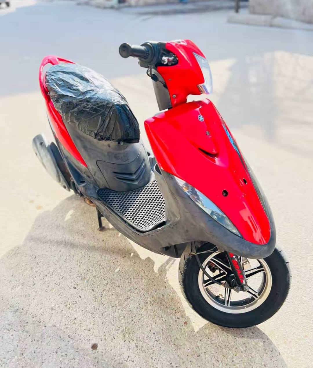 سلام عليكم .👋🏾
دراجه ماكس للبيع نضافه كدامك 
مكاني بغداد الشعله 
سعرها واحد و150
‏‪***********‬‏
بي واتساب 🪬
