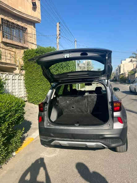 السلام عليكم
كيا سليتوز 

موديل 2023 خليجي 

ماشي ٢٠

المواصفات بصمه وتبريد قطعتين ومعرفه مواصفات الخليجي 

السياره بيه طخه بل بنيد ونصبغ 

حته دعاميه ما بيه كلشي وصوره موجوده مال الطخه 

السعر 153 وبيه مجال شي بسط 

المكان بغداد الكرخ /حي الجهاد 

***********
