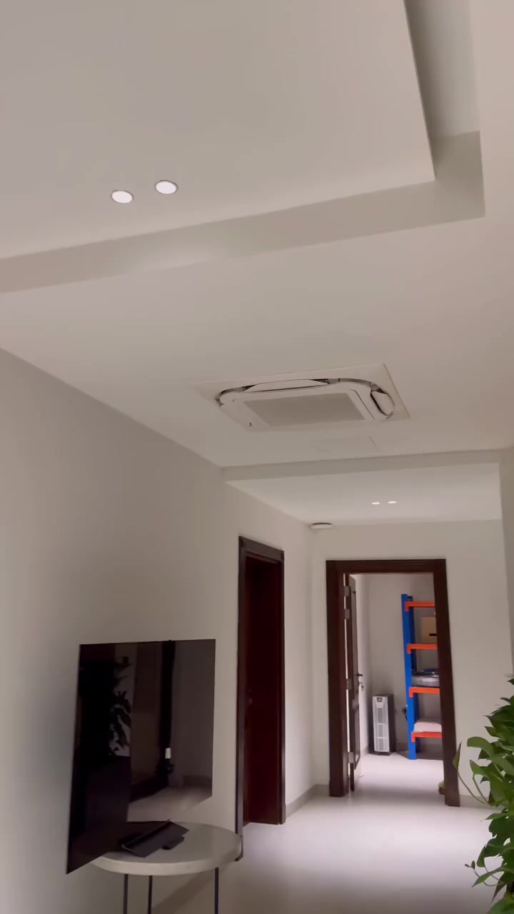 � نوفر لكم تركيب أجهزة دايكن العالمية 🔹
الأفضل في عالم التبريد والتكييف

✅ كاسيت إنفيرتر – توفير في استهلاك الكهرباء
✅ تبريد سريع وهادئ
✅ تركيب بإشراف فنيين مختصين

تنفيذ: شركة  ثرمو كول لحلول التبريد
📲 اتصل الآن: ***********
