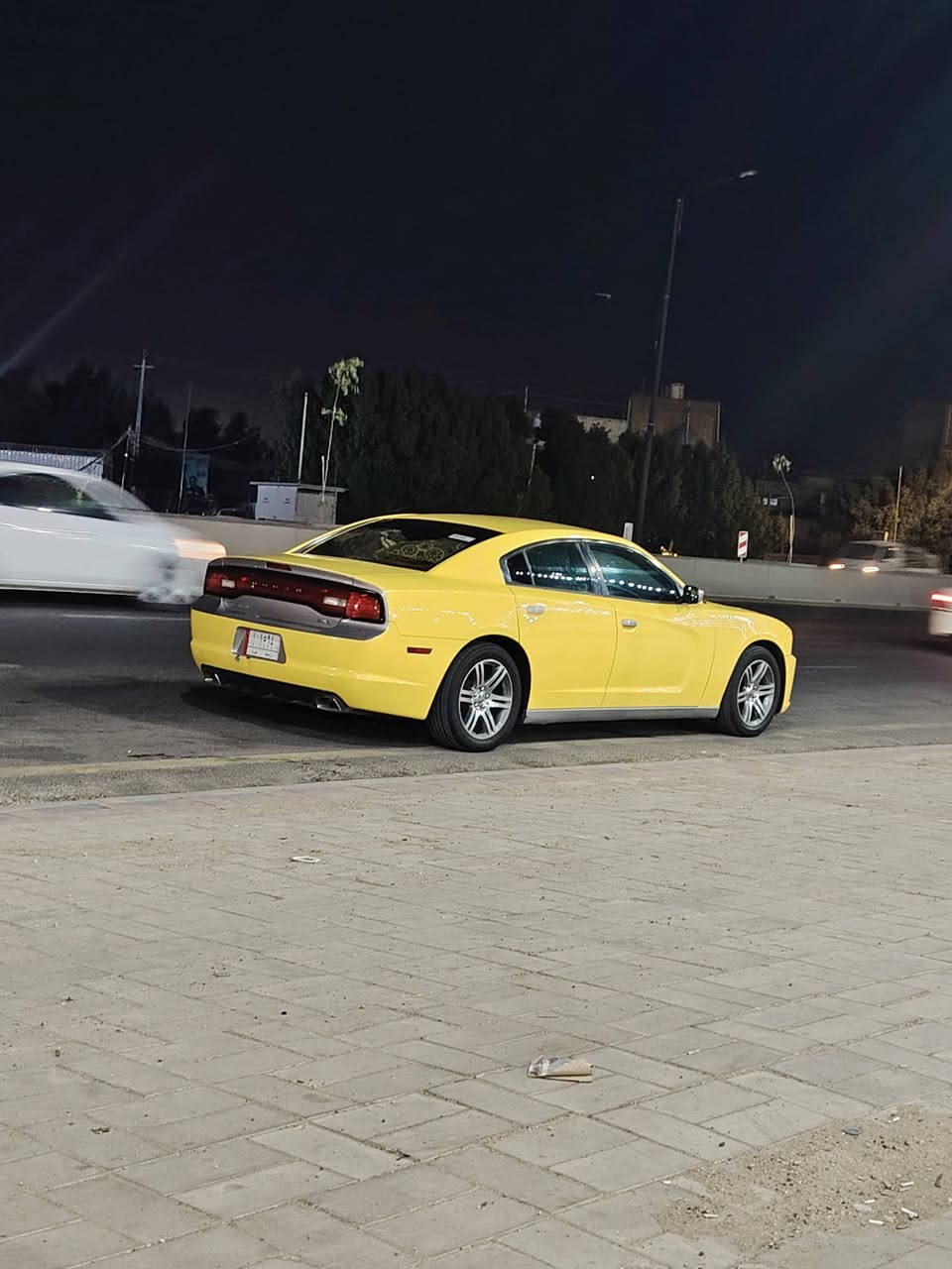 السلام عليكم  جارجر مديل 14وارد امريكي تبديل جاملغين وبنيد  بدون دواخل بدون لغود
كير مكينه اكسن حداديه

تخم تاير 

تبريد جديد

جاهزه  ماتقصها برقي 

 خطها ناصريه نجف

مصفره هيئه غرامات 

رقم واسط  مداور ثاني يوم

مكلف بل نشر *********** السعر 160وبيها مجال
