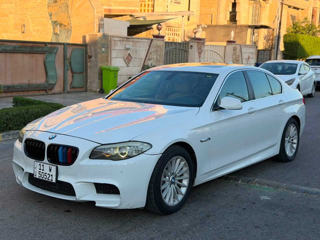 بيئم f10 535 n55
بيئم 2011 بيهه قطتعين بدون اي دواخل 
مكينه وكير كفاله تبريد ثلج تخم تاير جديد
سياره نضيفه ماشيه ١١٨ سياره حلوه وكاعده
السعر 153 وبيه مجال بسيط
***********
