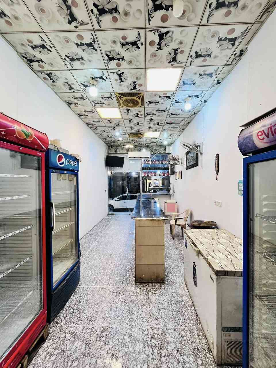 السلام عليكم مطعم فلافل للبيع مابي اي نقص الموقع فلكه الزبيدية مقابيل طرشي الحاج كفاح للأستفسار ***********
