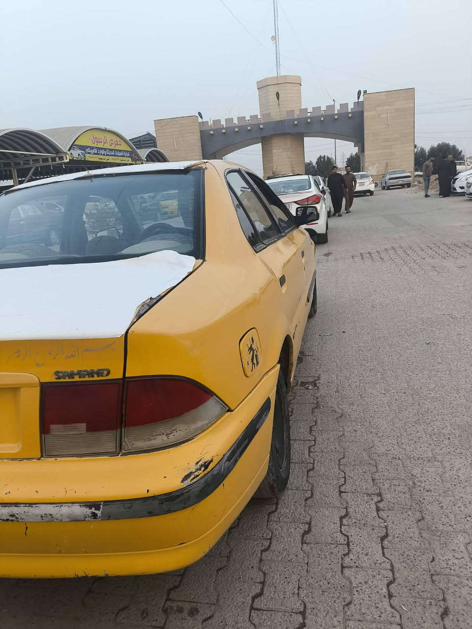 السلام عليكم 
سمند للبيع،٢٠١٠ب١٦ورقه 

رقم ***********
