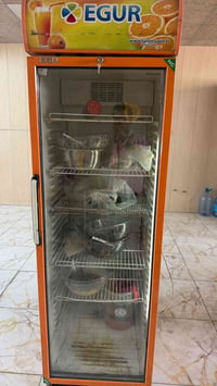 عارضه للبيع مال مطعم متروك ١٩٠وبيها مجال  07757759935