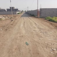 احبتي     للبيع  قطعه ارض ب مساحه ٢٥٠ متر مع رباط مبني كامل  موقعها  ع...