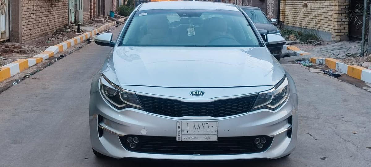 اوبتيما 2018 امريكي مواصفات ال s معروفة السعر 136
محرك 2400 اشارة بالمري 3 انطمة قيادة سبورت وعادي وايكو 
ويل كروم كاميرا كبيرة وحساسات خلفية ورادارات جانبية 
مانع انزلاق تبريد ثلج حدادية فول نظافة باتري جديد 
بيها بنيد مبدل فقط ماشية 82 
مشروع وطني تحويل اي محافظة 
الشراي يتصل ***********
