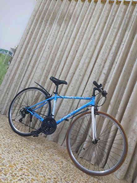 دراجة نوع 700c ماركة AEXTHIE ياباني نظافة 93/%

سستم شيمانو كامل 
                          كيورة سحب دفع 
                                                 دشالي 3امامي 7خلفي 

السعر 100الف 

((العنوان/بغداد/البلديات)) رقم الهاتف ***********
