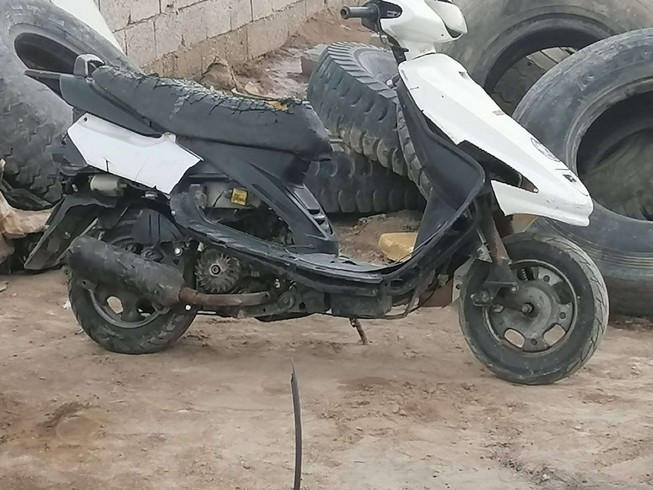 اسلام عليكم دراجه للبيع  السعر 75 وبيهه  مجال  الرقم  ***********
