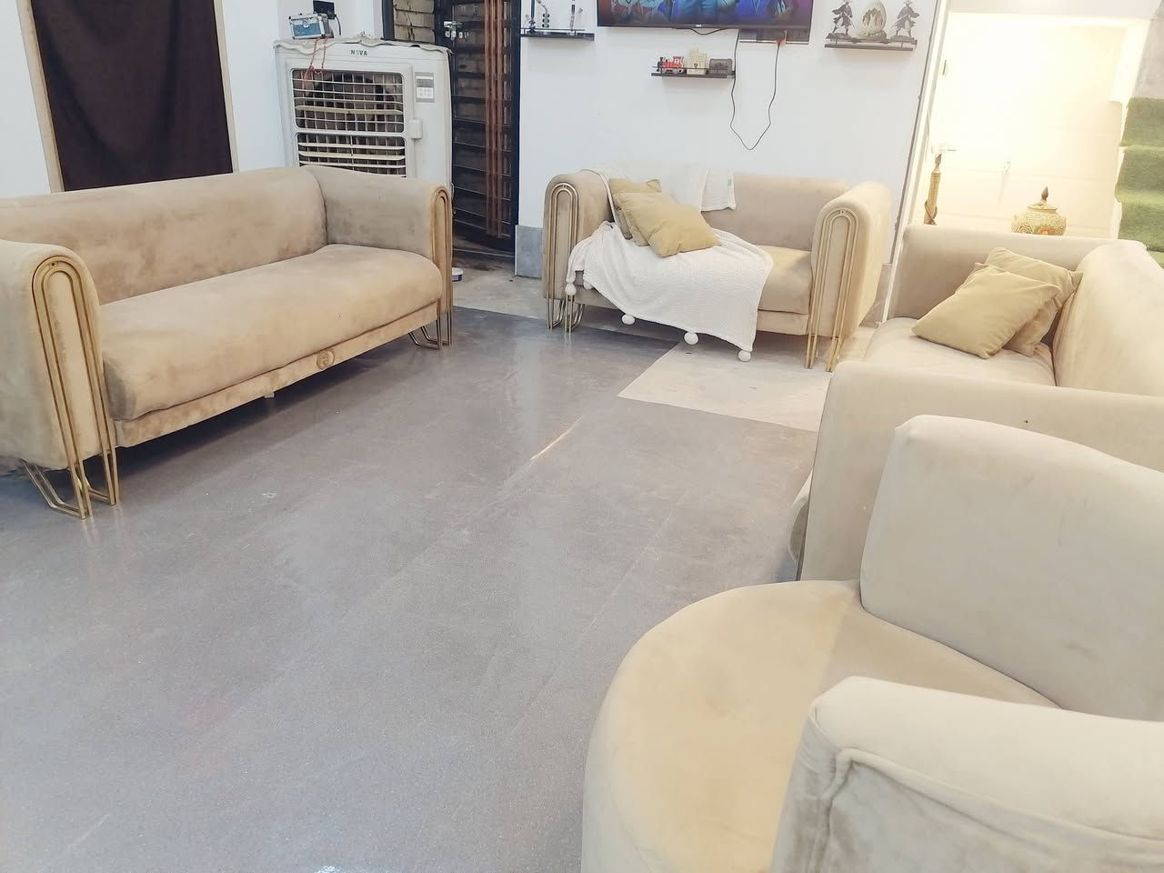 ***********
بغداد
