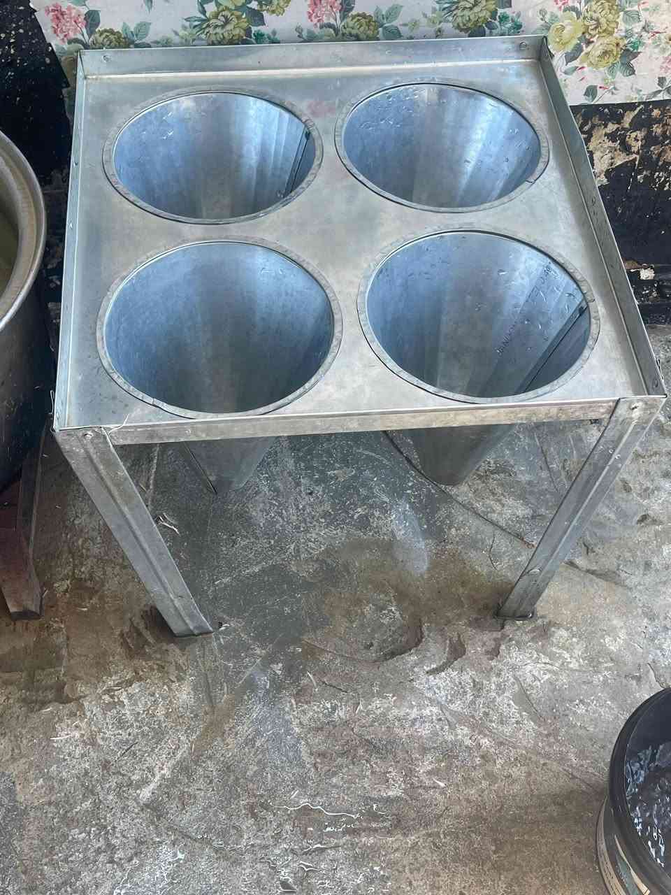 السلام عليكم صماطه وكبابيس ذبح او سنك للبيع مشتريهم جديدات مصارلهن سبوعين سبب البيع عدم التفرغ السعر كلهن من الاخير 470 عنواني الغزالية ***********
