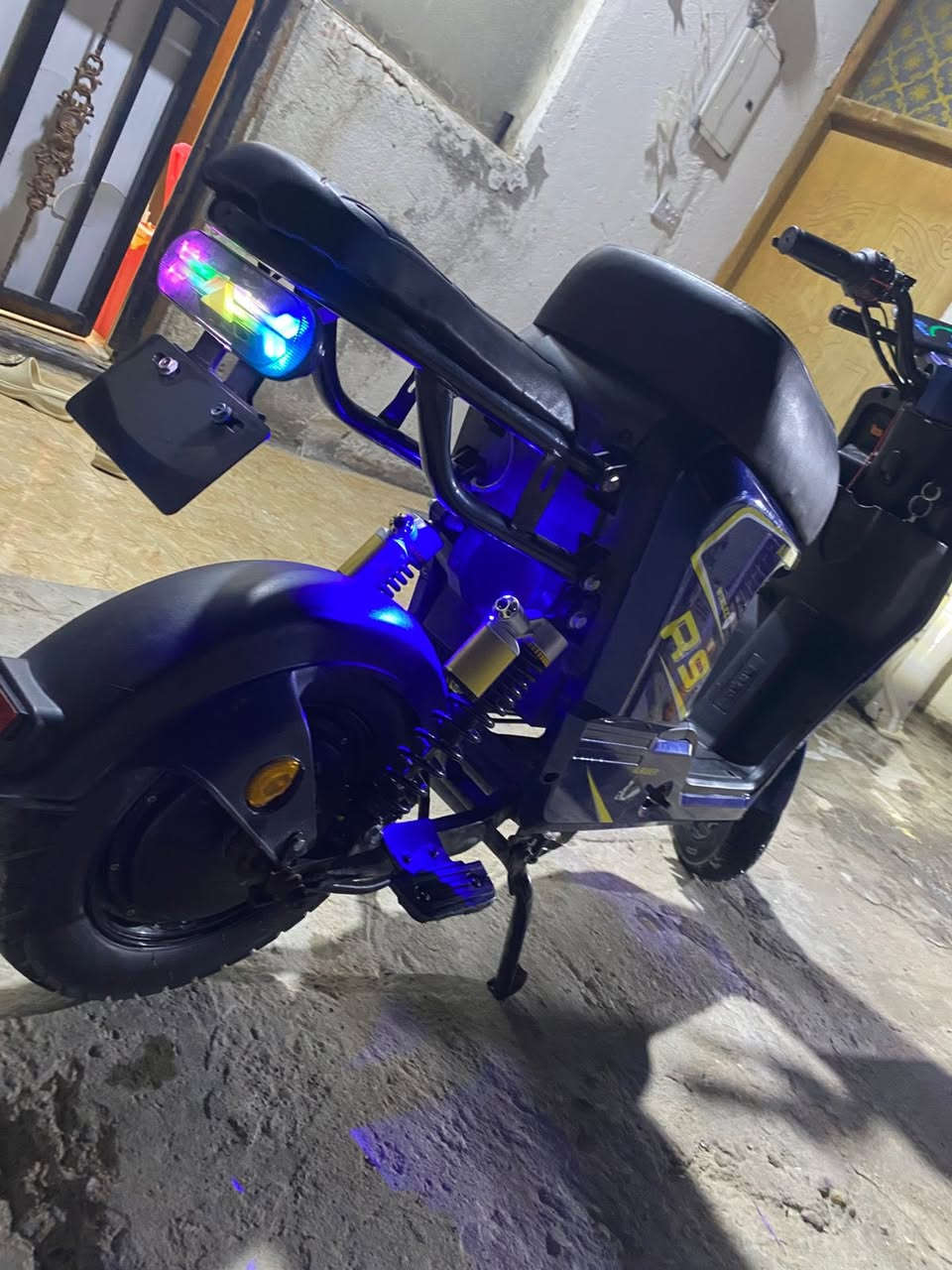 R9 2025
بـطاريت 32v جدد
بالباكيت
ملف 1500
350 قفل 
العنوان شط العرب 

***********
