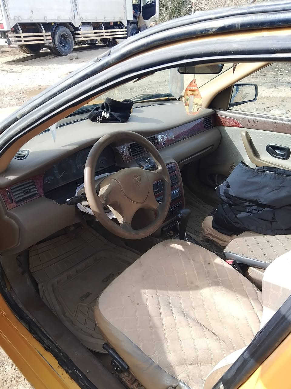 السلام عليكم سياره سمد للبيع موديل 11 سياره محوره بيكاتشو ياباني جيرو اوتوماتيكه خير من الله تخم تاير سياره جاهزه رقم صدامي مكانها سوق الشيوخ ابيعها الموجود السعر 18 وبيها مجال تفاصي على رقم الهاتف***********
