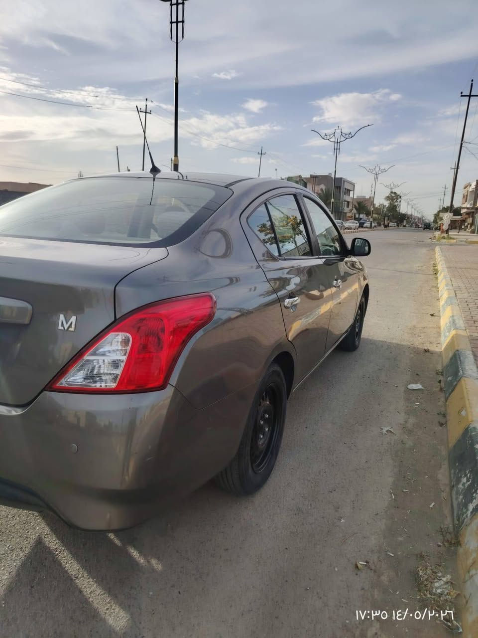 نيسان سني للبيع موديل 2022 نظافة فول بدون أي حادث فقط بارد بسسسيط بالجنطة العداد 44 الف 
السنوية اربيل 2029 
السعر 100 قفل المكان تكريت


**إذا كنت صاحب هذا الإعلان وتريد حذفه لأي سبب، رجاءا أرسل رسالة إلى الدعم الفني**