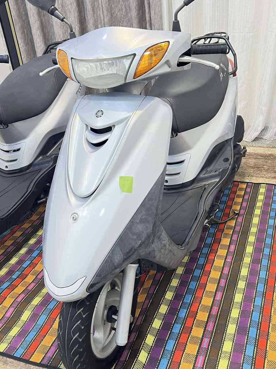 سلام عليكم اكززات وكاله يعني جدد بمعنى الكلمه مكاين بلجيس كفرات اصليه وحده بيهن ستان  حساس سعر الوحده مليون وربع مكاني بغداد شراي يخابر ***********
