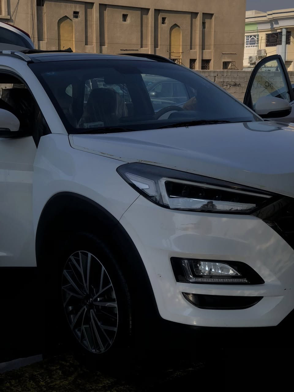 توسان خليجي شركة الكاصد 2020 
فول مواصفات للخير 
السعر 225 بيه مجال 
الاستفسار ***********
