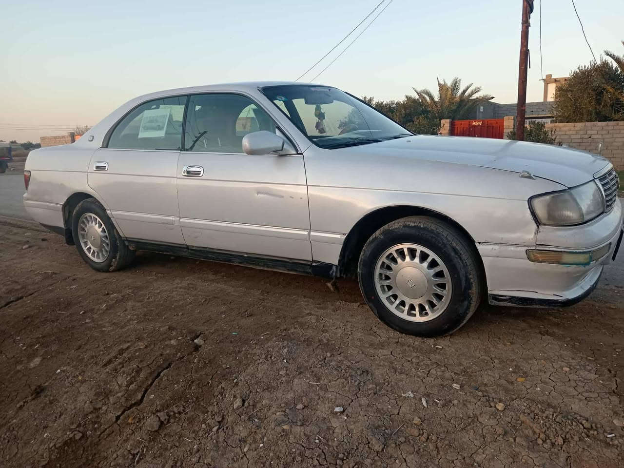 كراون بطه موديل ٩٤ رقم انكليزي مشروع وطني ديالى نكليزي
راعيه يمي تحويل ثاني يوم

كفاله اصواليات وعيب شرعي

حداديه جديده

تخم تاير جديد

مكينه ثنين ونص ديلكو بيه بدايه بخار بدون تنقيص

ضربه جاملغ أيمن خلفي ماعابر

سياره مال بيت ما متعوبه خير من الله

ترايك اللموصل ١٨٠ رزانه فول

تبريد شغال

شاشه سماعت مضخم كامره خلفيه

كهربائيات كله شغاله فول

السعر ٤٥ وبيه مجال قليل للشراي 

العنوان الناصريه قضاء الغراف *********** تصال مع واتساب
