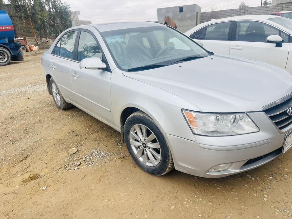 سوناتا البيع ٢٠٠٩وراد المريكي سياره خاله من صبغ رقم نينوى الماني تحول سعره125ورقه به مجال 
***********
