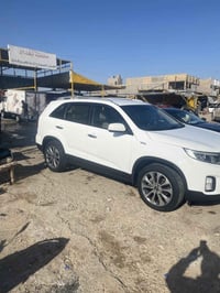 سورنتو ٢٠١٤ • ٦ سلندر • ٧ راكب