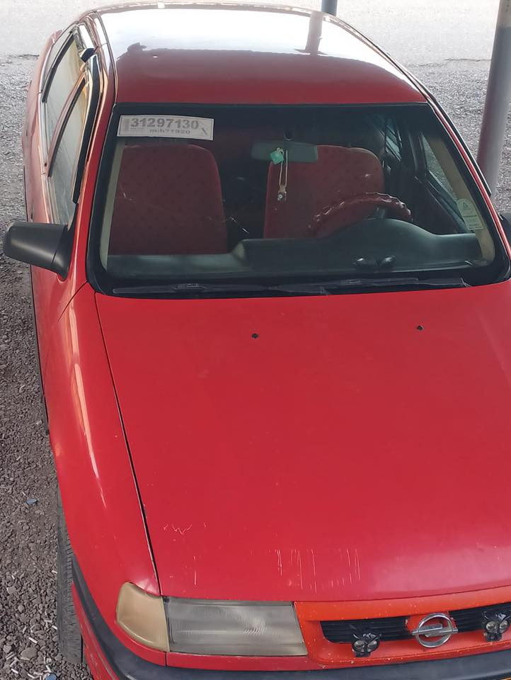 السلام عليكم

أوبل فكترا موديل 1993
محرك 2000 – گير عادي
رقم بغداد (مشروع وطني)

السيارة نظيفة جداً وبلادية 
المحرك والگير مكفولات
ما ناقصها شيء وجاهزة للاستخدام

السعر: 36 وبيها مجال 

📞 ***********
📍 العنوان: الأنبار – الفلوجة
