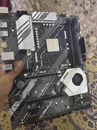 مذربورد  Asus prime x570-p سعر ١٤٠ الف  معالج ryzen 5 3400G سعر ٦٠ الف...