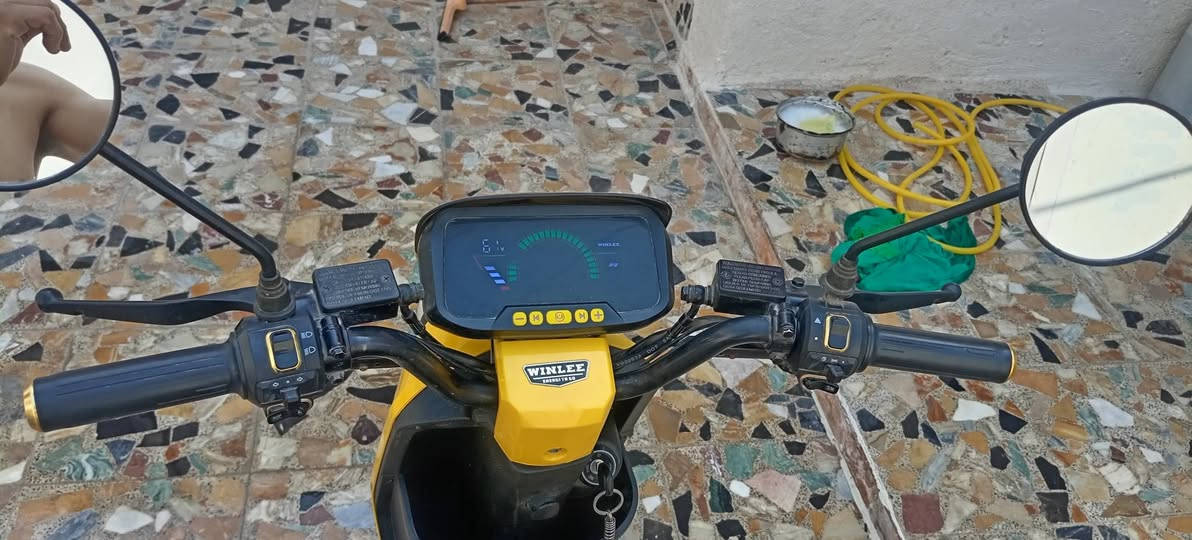 دراجه شحن 
مدينة الصدر
350 بيها مجال
***********
